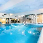 Hotel Congress & 4*