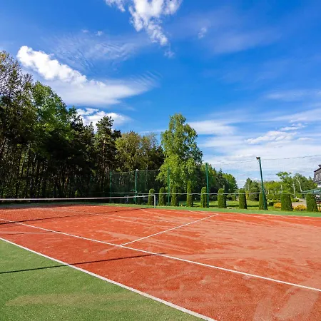 Congress & Szálloda