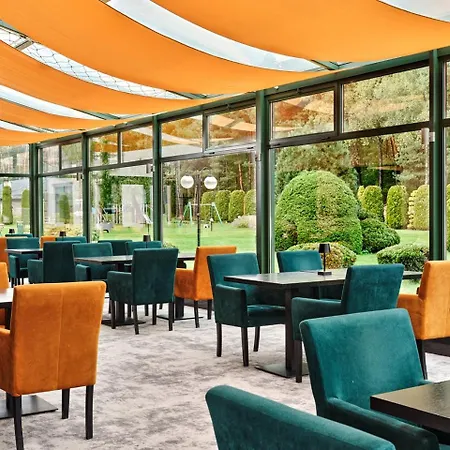 Hotel Congress & 4*